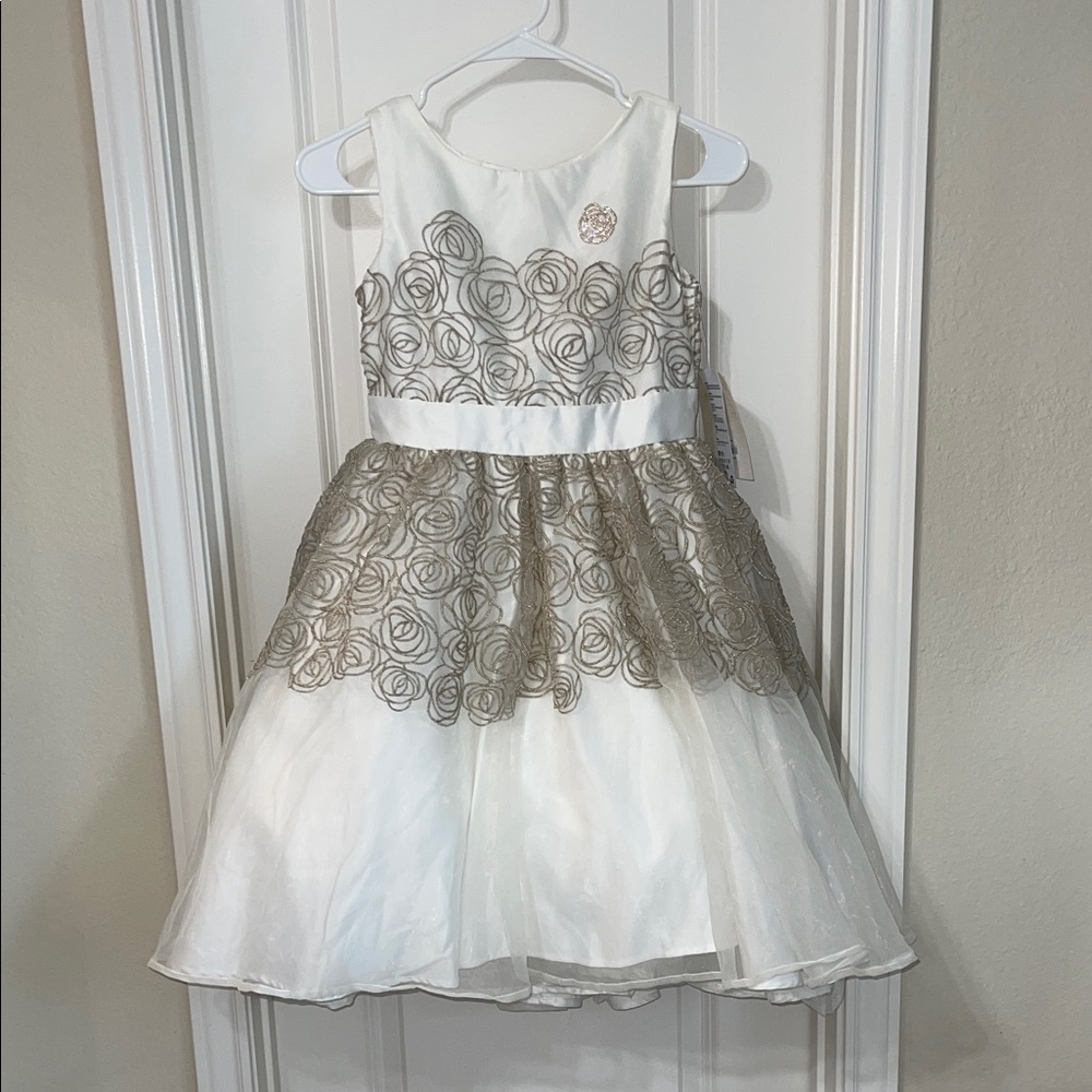 Disney Princess collection Belle party dress, size 9/10, NWT